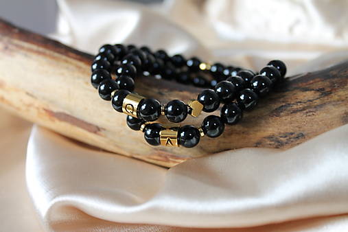 Iniciálka gold partnerské