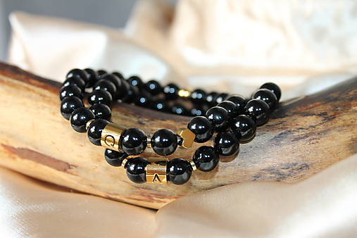 Iniciálka gold partnerské