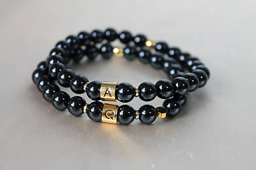 Iniciálka gold partnerské