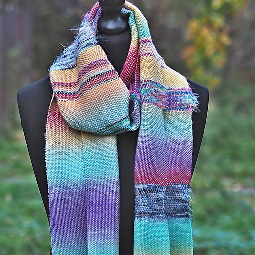 Šály a nákrčníky - RUČNĚ TKANÝ ŠÁL - ADRIANA - 17885451_