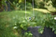 Náhrdelníky - Strieborný prívesok AG925 s minerálom IOLIT - EPONA - 17885842_