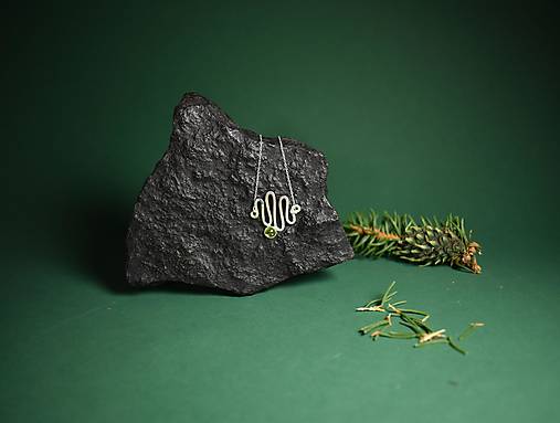 Náhrdelníky - Strieborný prívesok AG925 s minerálom OLIVÍN - ENDORA - 17885556_