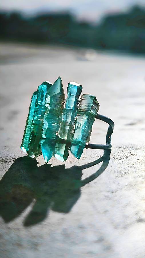 Prsteň zamrznuté svetlo