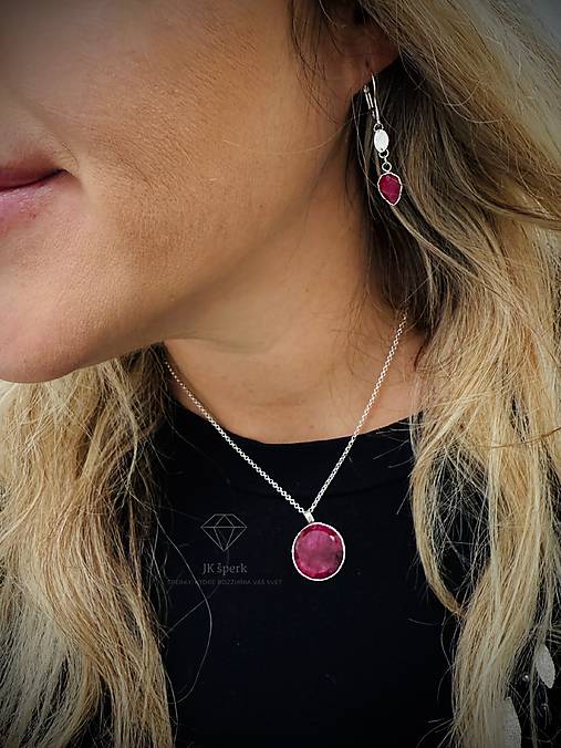 Strieborná 925/1000 súprava s rubínom