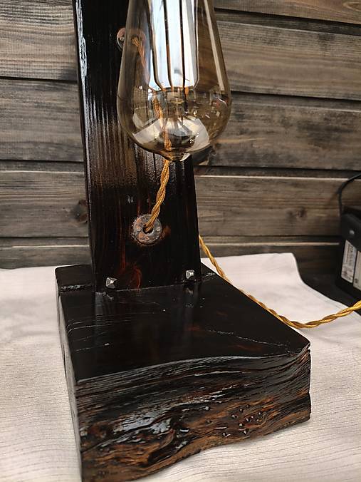 Lampa nočná vidiecká