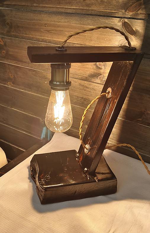 Lampa nočná vidiecká