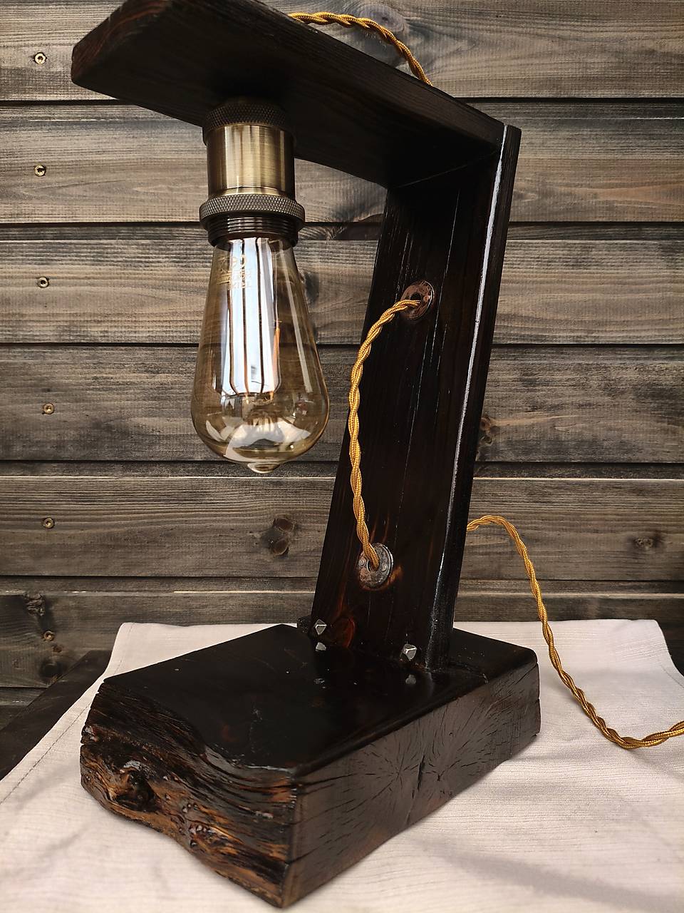 Lampa nočná vidiecká