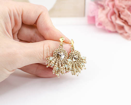 náušnice V RÍŠI SNOV - Tanečnice (chrisolite opal)