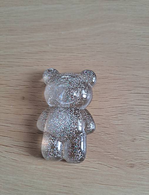 Roztomilá kľúčenka Macko