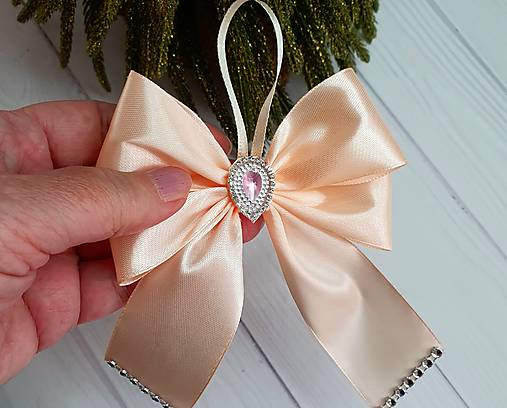 Dekorácie - Sada 10 krémových hodvábnych mašlí – elegantné vianočné ozdoby na stromček / Christmas Silk Bows Set – Cream - 17889347_