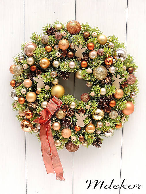 Dekorácie - Vianočný veniec v medených farbách - 17891825_