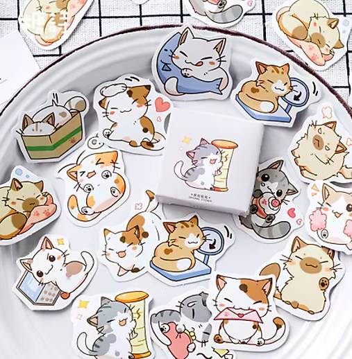 NA104 Krabička nálepiek - mačičky 45 kusov