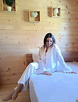 Nočná bielizeň - Komplet - Saténové pyžamo + Saténový župan "Sissi" - 17891431_