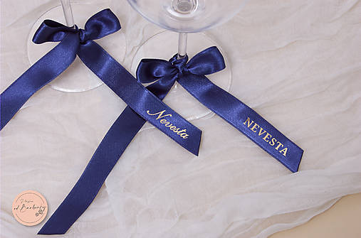 Menovka - saténová stuha (farba Royal Blue, zlaté písmo)