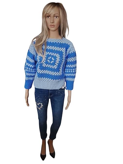 🧶 Ručne háčkovaný pulóver v odtieňoch modrej 💙