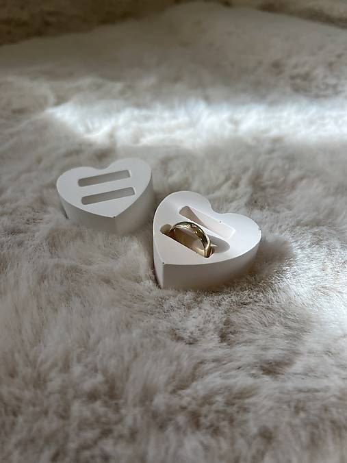 Sojová sviečka/tácka, miska z jesmonitu, dekorácia (Stojanček na prstienky 1415)