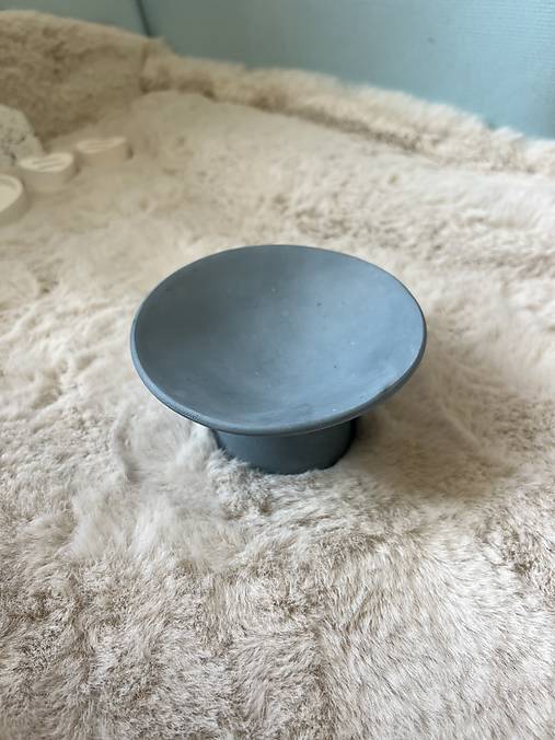 Sojová sviečka/tácka, miska z jesmonitu, dekorácia (Nádobka modrá 1418)