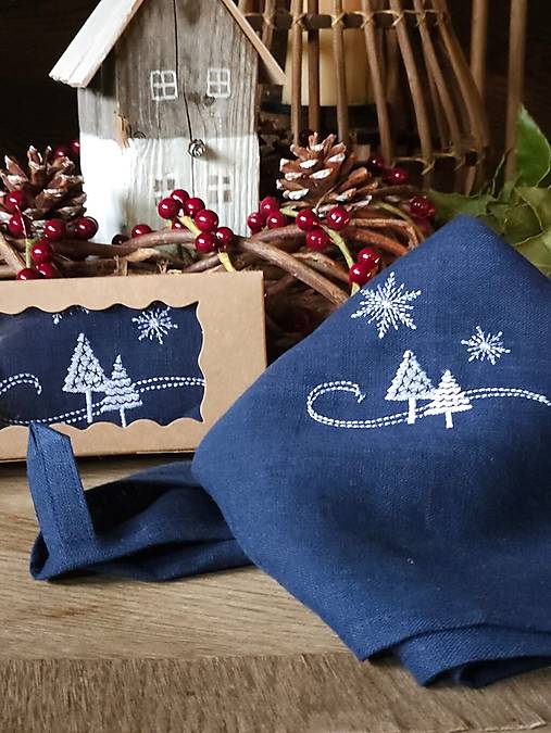 Úžitkový textil - Vianočná utierka v darčekovej krabičke - 17894196_