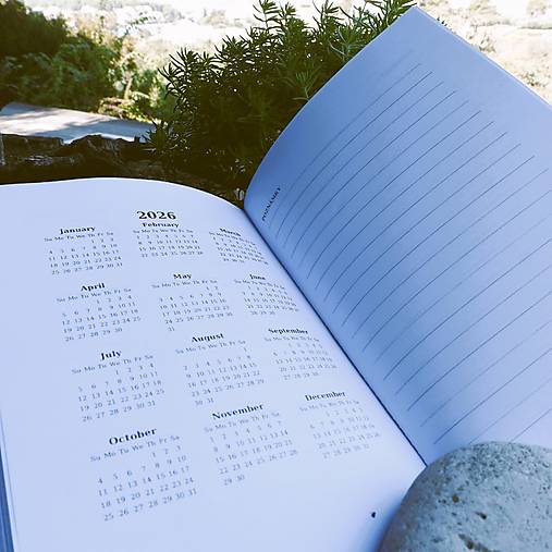 Diár  na rok 2026 TÝŽDENNÝ - A6 (Leopard)