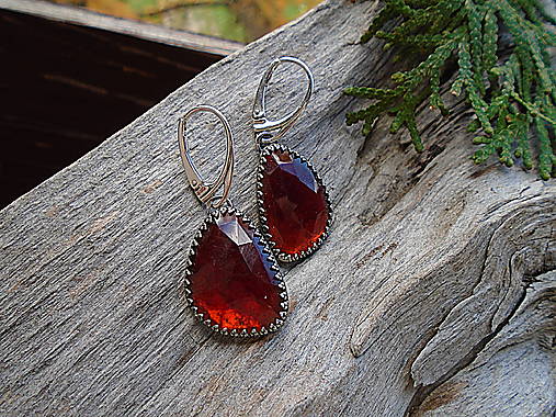 Strieborné náušnice Ag925 Granát