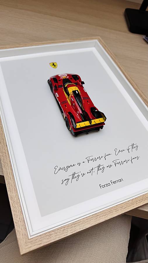 Ferrari + podkladový print + rám (pouze jeden kus)