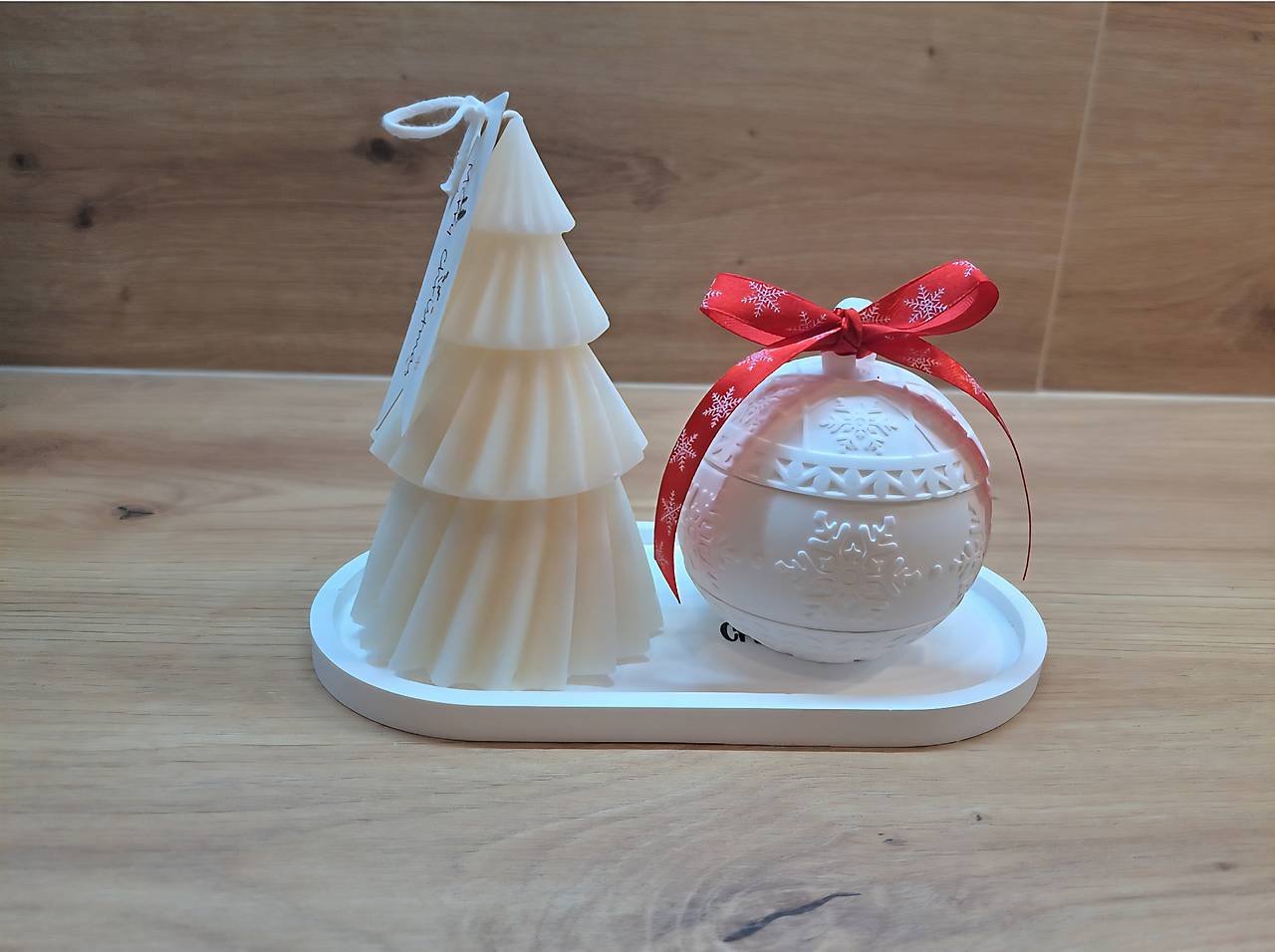 Sada svietnik, sviečka,  tácka