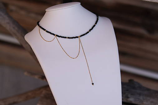 Náhrdelník choker spinel