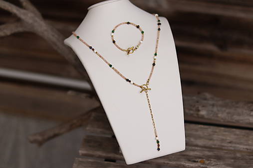 Náramok z mixu minerálov