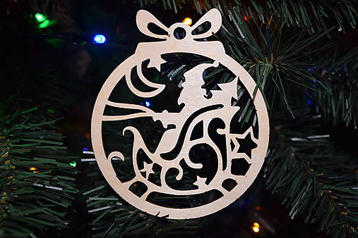 Dekorácie - Drevená vianočná ozdoba na stromček 1 - 17896936_