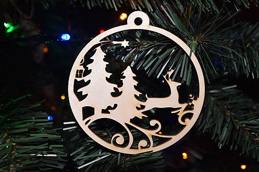 Dekorácie - Drevená vianočná ozdoba na stromček 3 - 17896949_