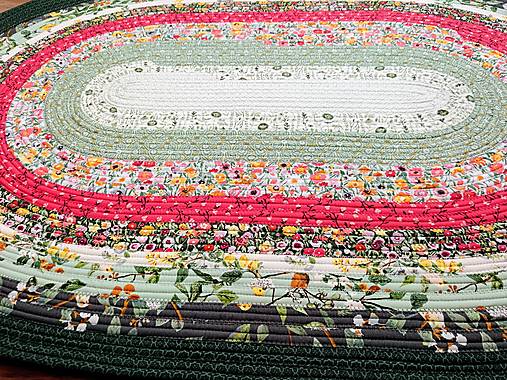 Jelly-Roll koberec Plentiful - červený