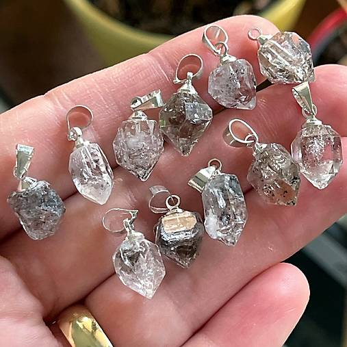 Herkimer Diamond Pendant / Prívesok Herkimer diamant P110a