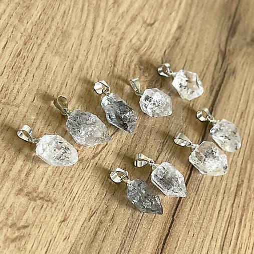 Herkimer Diamond Pendant / Prívesok Herkimer diamant P110