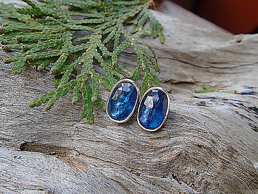 Strieborné náušnice Ag925 Kyanit