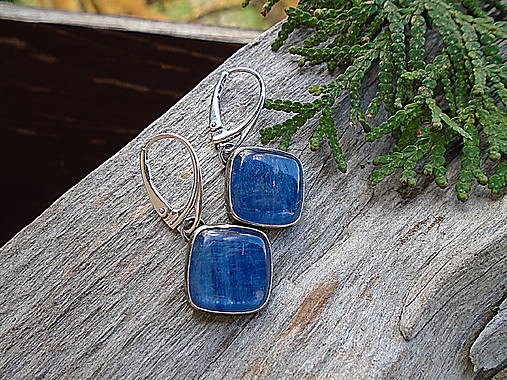 Strieborné náušnice Ag925 Kyanit