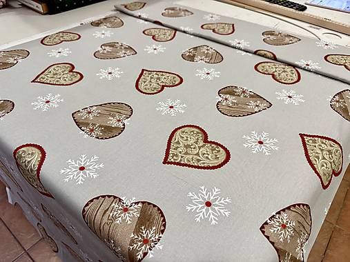 100% BAVLNA STOF FRANCÚZSKO / SRDIEČKA /ZIMA