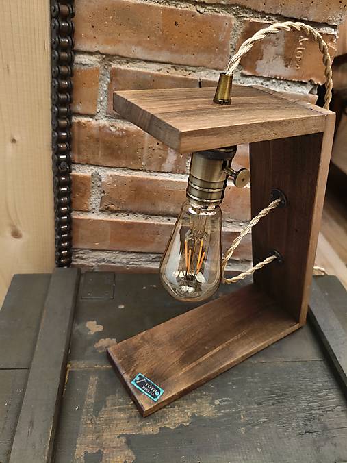 Lampa nočná vidiecká