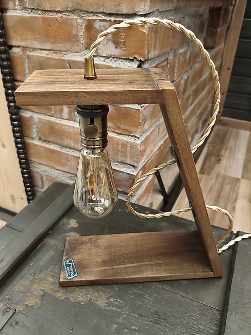 Lampa nočná vidiecká