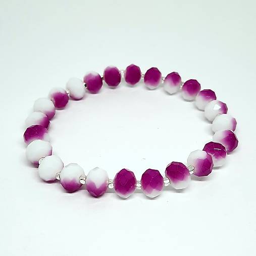 Náramok z brúsených korálok