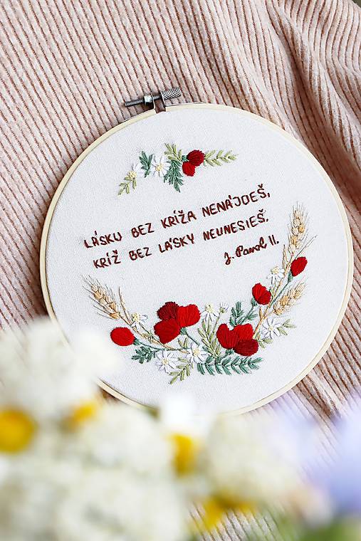 Darčeky pre svadobčanov - Výšivka k okrúhlym narodeninám s citátom ♡ - 17903733_