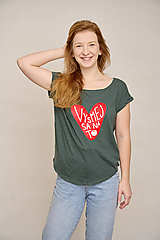 Dobrý obchod - Dámske Tričko Vysmej sa na to - srdce Bottle green- nová edícia - 17904884_