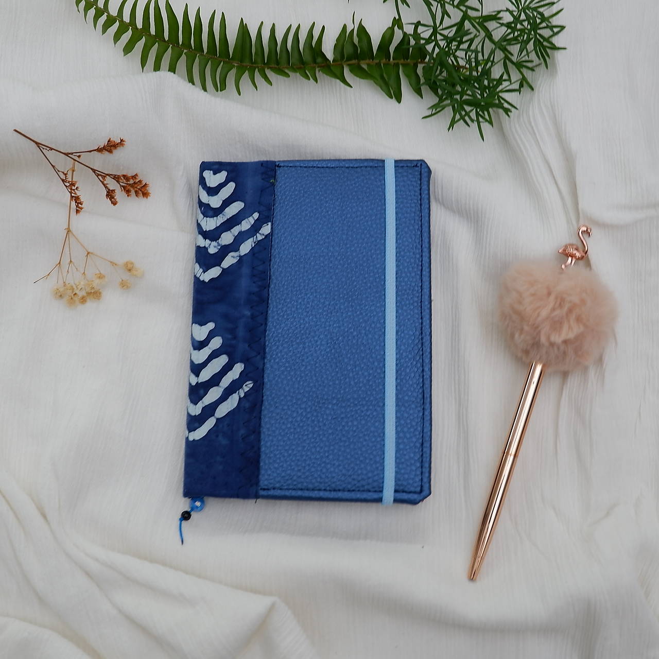 Diár  na rok 2026 TÝŽDENNÝ - A6 - modrotlač