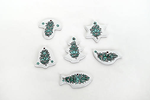 Dekorácie - Vianočné ozdoby s pestrým dekórom (Zelený dekór 1) - 17906698_