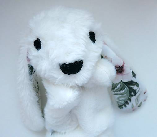 Maňuška zajko huňatý - Biely s kvietkovými uškami