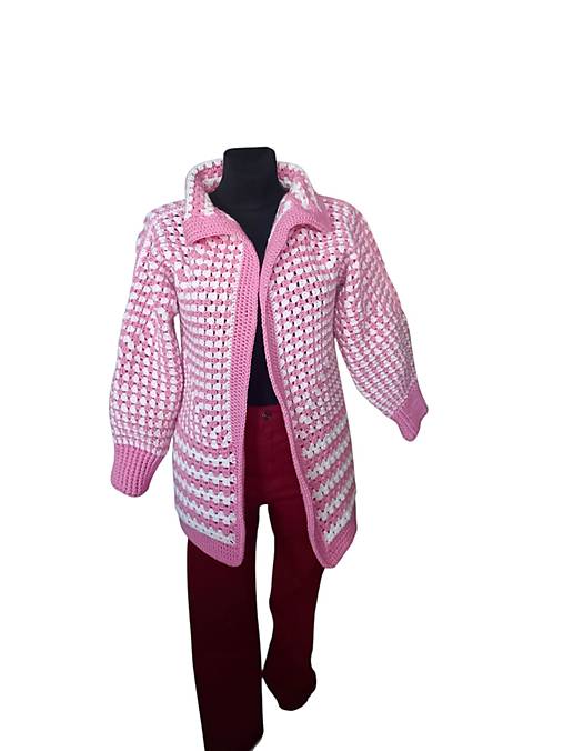 🌸 Ručne háčkovaný kardigan – štýlový, originálny, pohodlný! 🌸