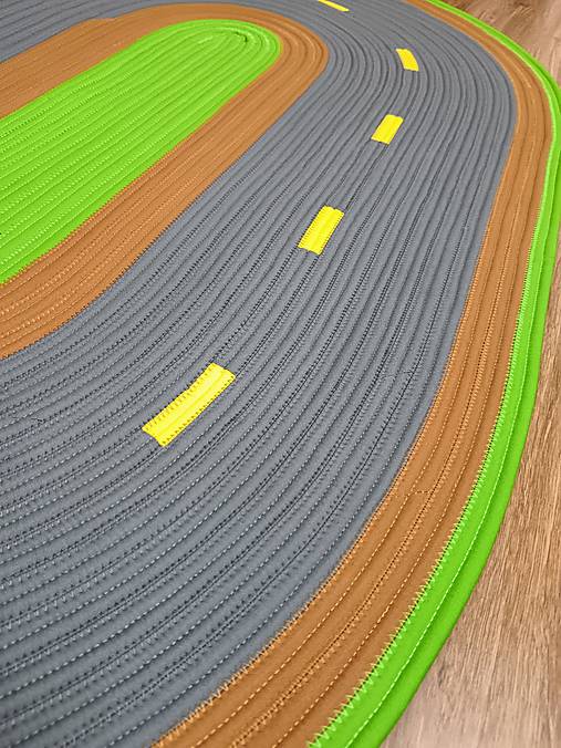 Detský koberec Autodráha – závodná cesta pre autíčka