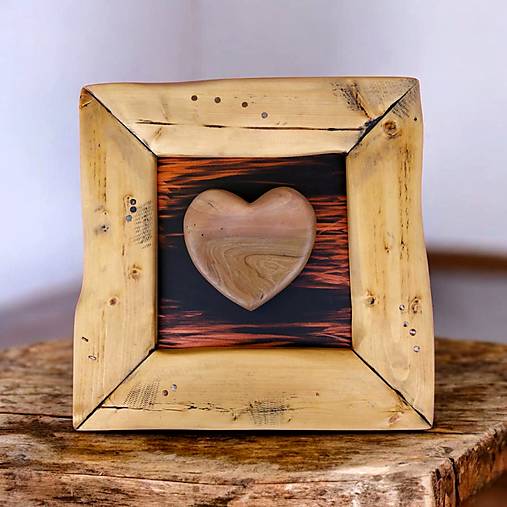 Dekorácie - Drevené srdce - 17916836_