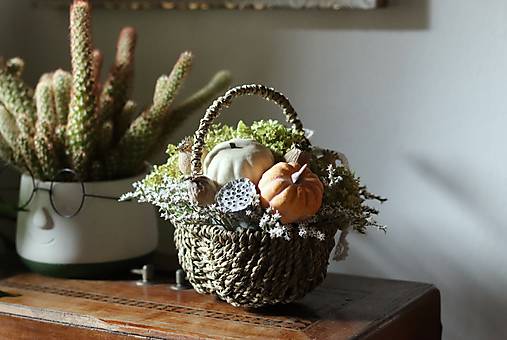 Dekorácie - Košík s tekvicami - 17914905_