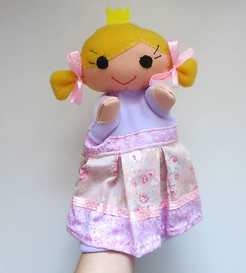 Maňuška princezná (v sladkej sukničke)