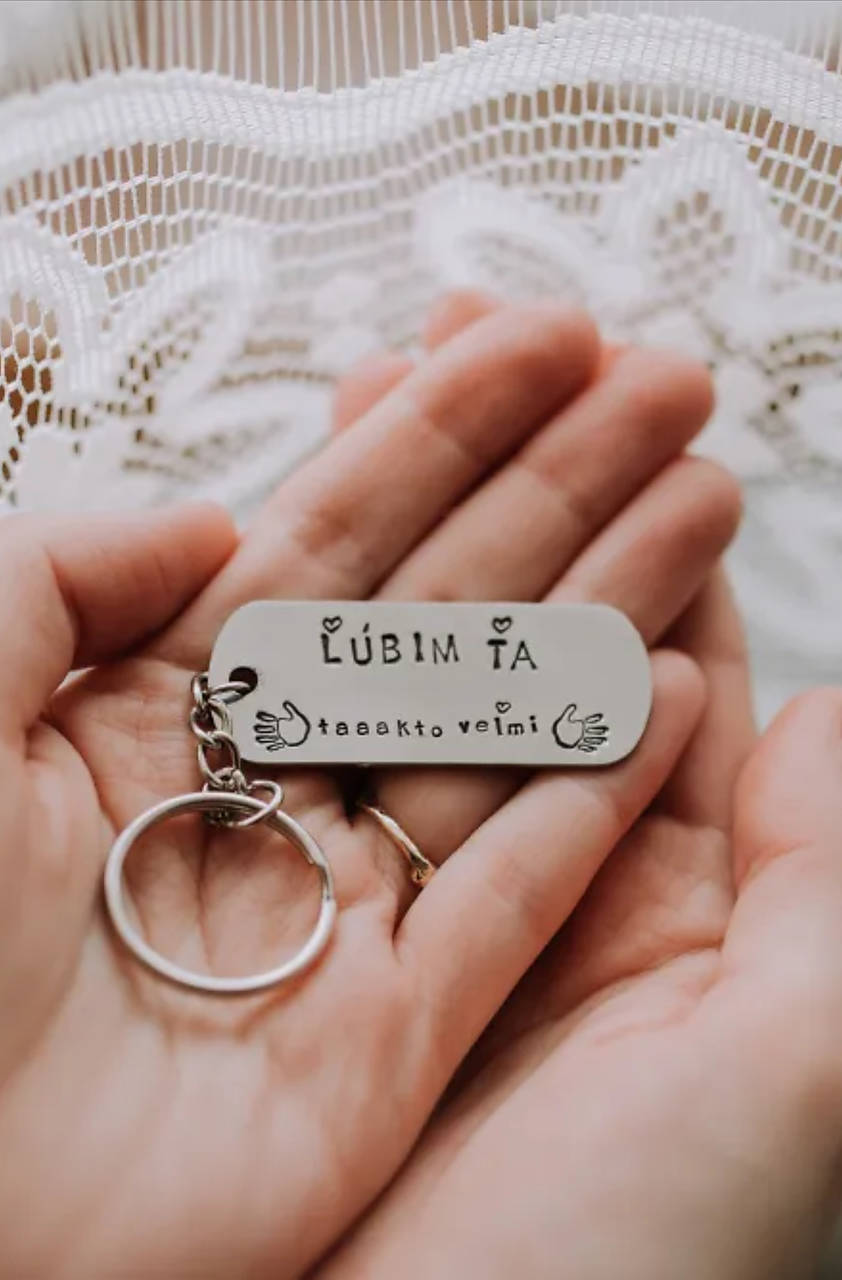 Kľúčenka (Ľúbim ťa taaakto veľmi)